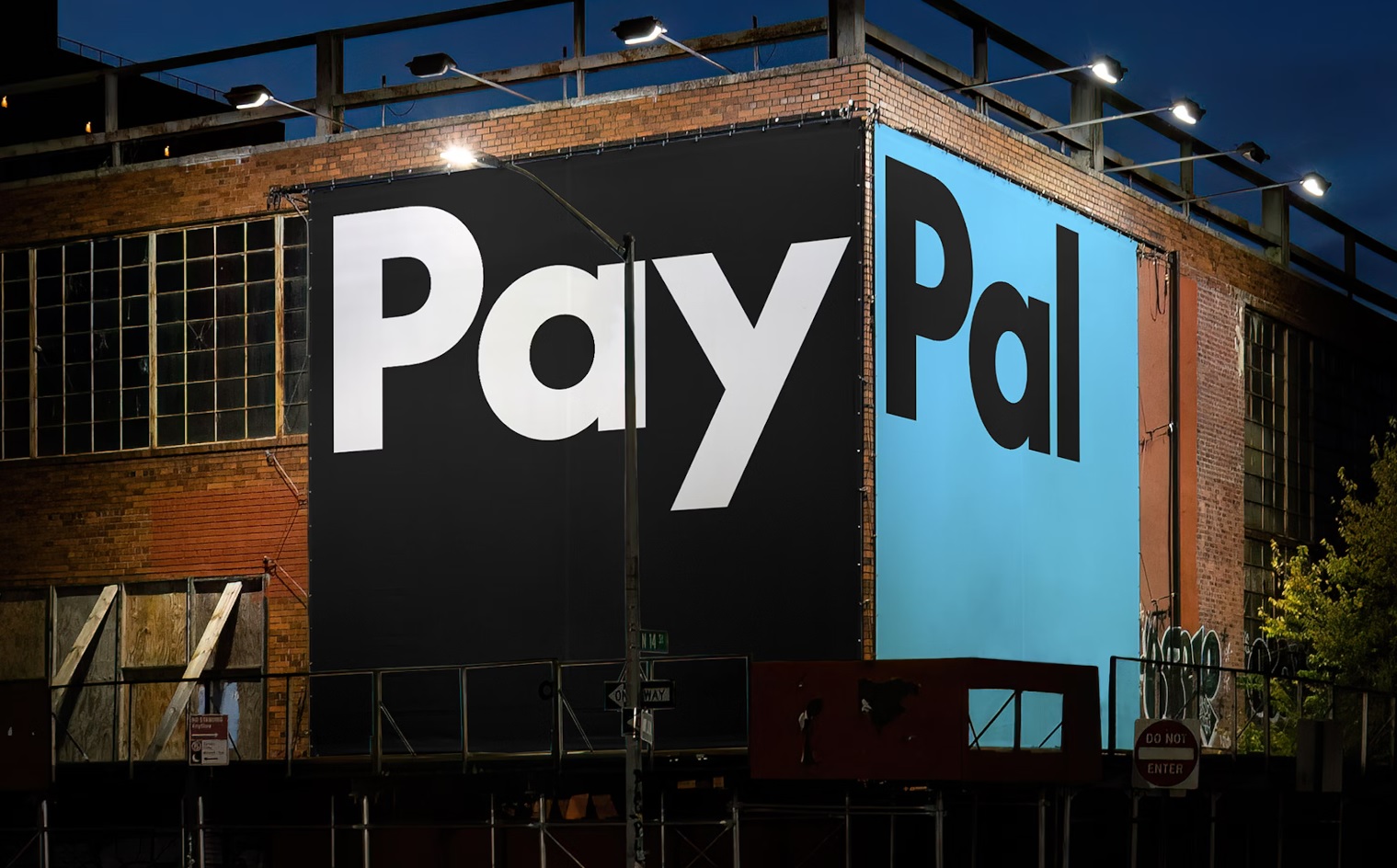 PayPal's new logo is a bold design from an incredibly famous font - Photo 2.