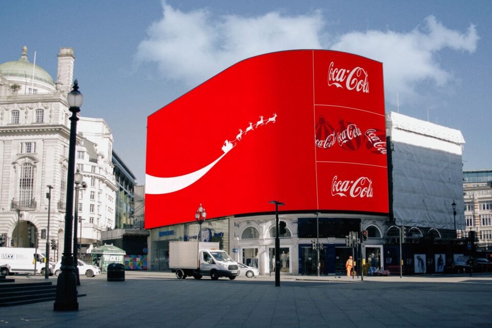 TOP 10 Extremely Impressive OOH Advertising Campaigns in Christmas 2024