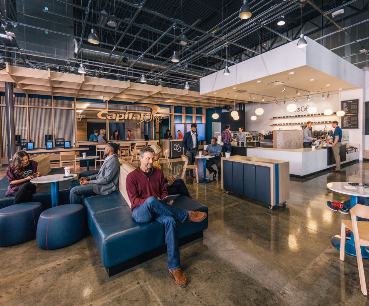 Louis Vuitton, Muji, fashion retailers rushing into food and beverage to conquer Genz - Photo 8. Louis Vuitton, Muji, fashion retailers rushing into food and beverage to conquer Genz - Photo 8.